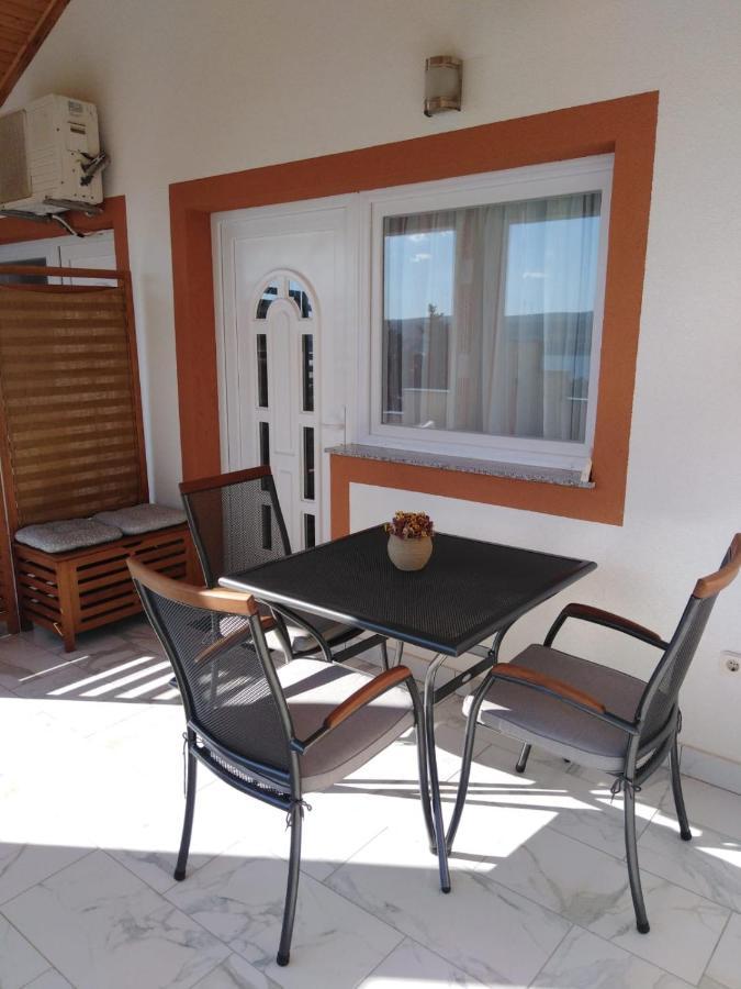 Apartments 4M غورني كارين المظهر الخارجي الصورة