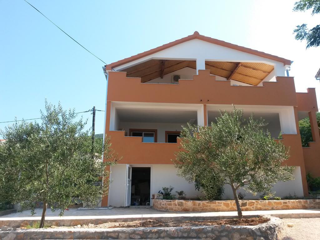 Apartments 4M غورني كارين المظهر الخارجي الصورة